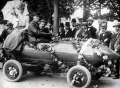 Elektromobil si na konci 19. století připsal zajímavý rekord, v roce 1899 Camille Jenatzy dosáhl s elektromobilem rychlostního rekordu 105,79 km/h.